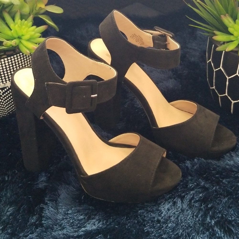 Mix No. 6 'Yenia' Heels - Picture 3 of 5